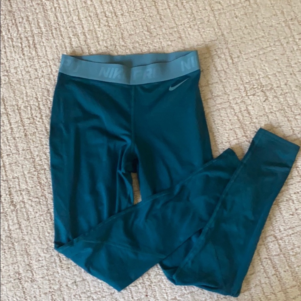 Nike pro leggings